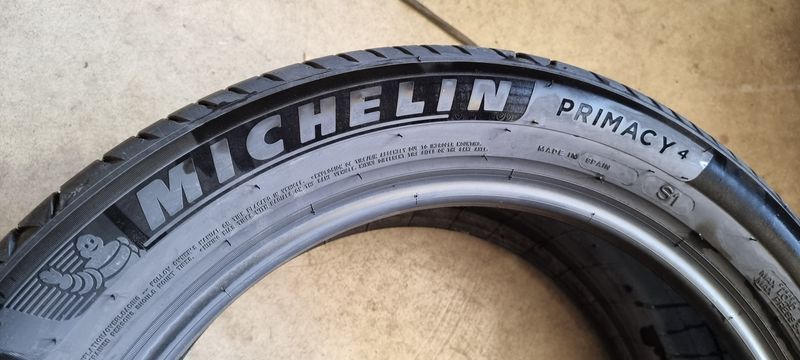 235/50/19 MICHELIN 4бр