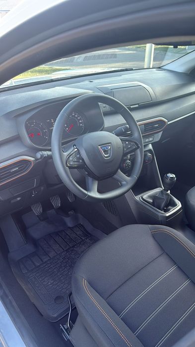 Dacia Sandero Stepway 2022 cu 777 km