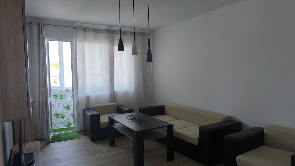 Дава се под наем Тристаен апартамент в Варна, м-т Боклук Тарла - 60 кв.м за 408 € - Снимка #14