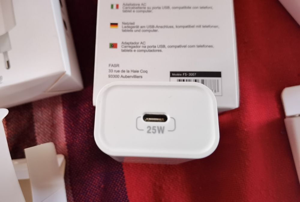 Зарядно за iphone 25w