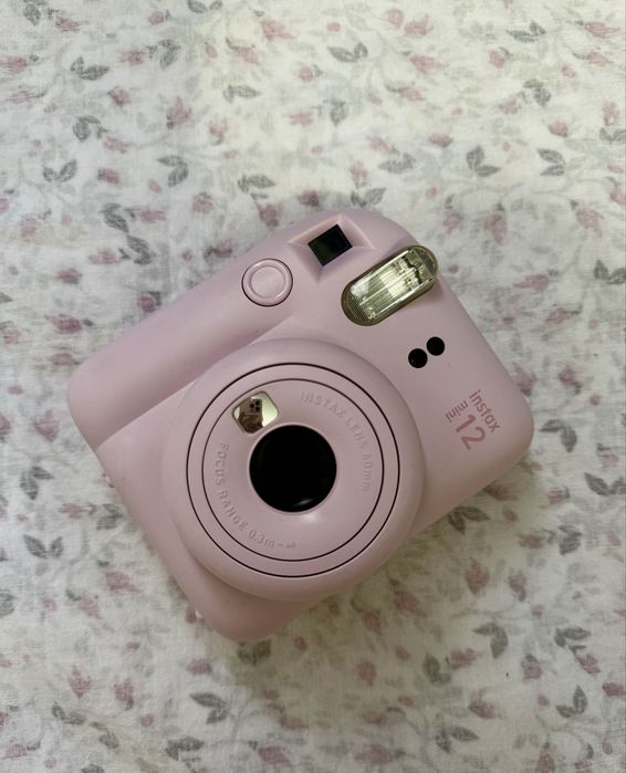 instax mini 12 розовый