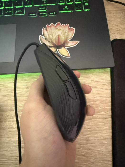мишка HyperX Pulsfire core