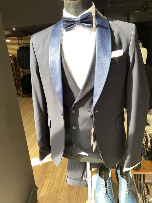 Costume barbati Nunta, Botez, Majorat, Banchet, Business, Casual