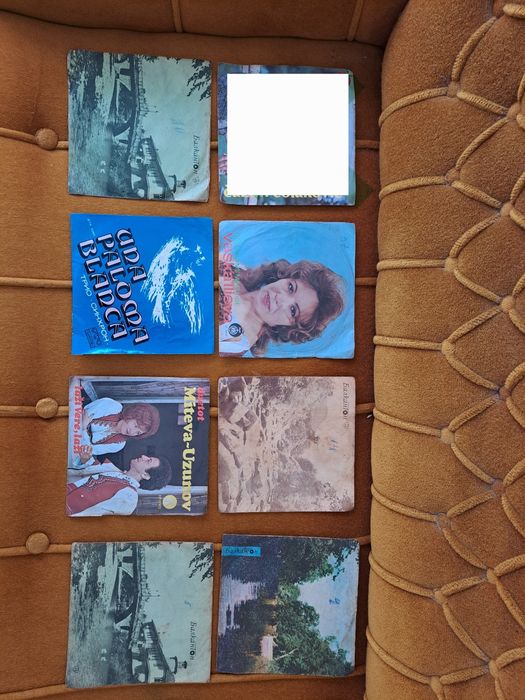 Стари грамофонни плочи