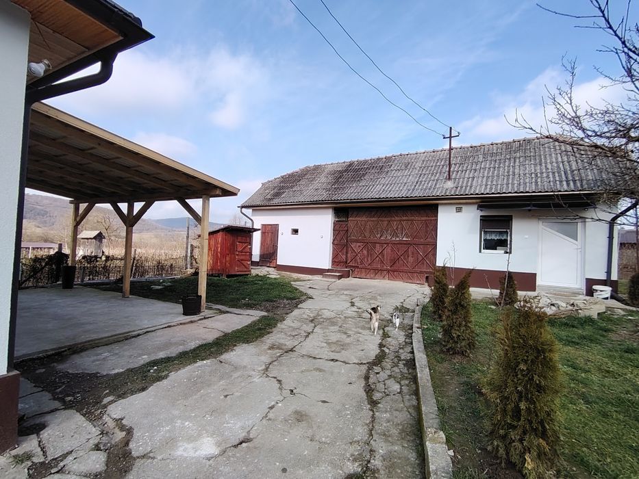 Vand casa la 65km de Cluj