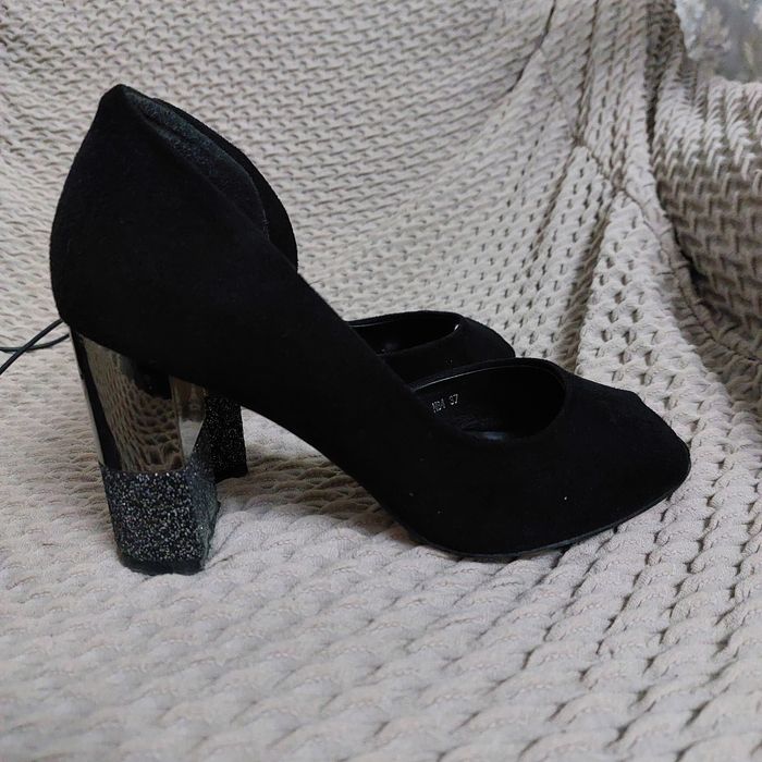 Туфли замшевые чёрные