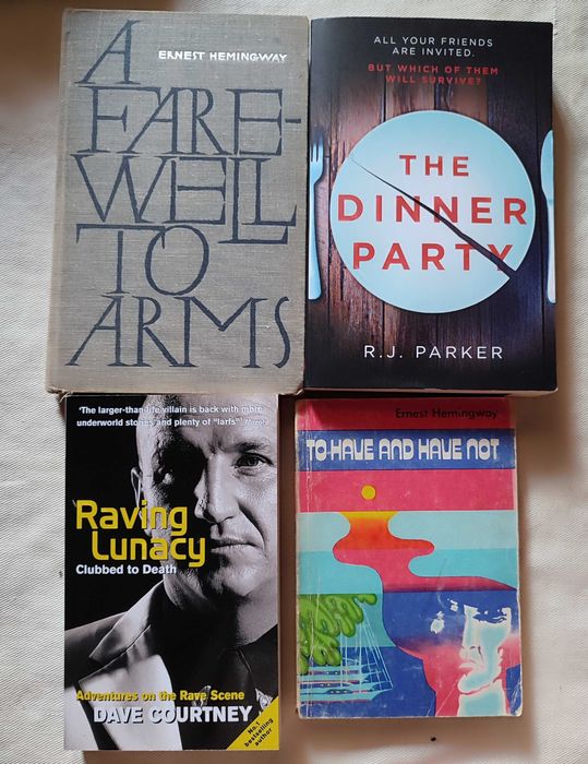 Книги на английски език