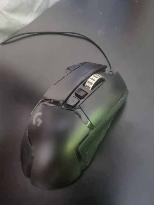 Mouse Logitech model G502 hero