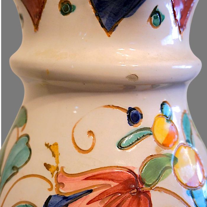 Ulcior mare pictat manual , carafa ceramica lucrata manual