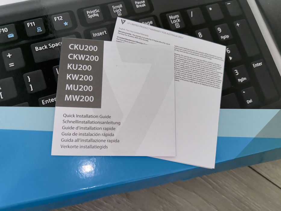 CKW20OUS VSEVEN Wireless Keyboard and Mouse Combo