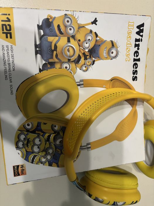 Наушники продам