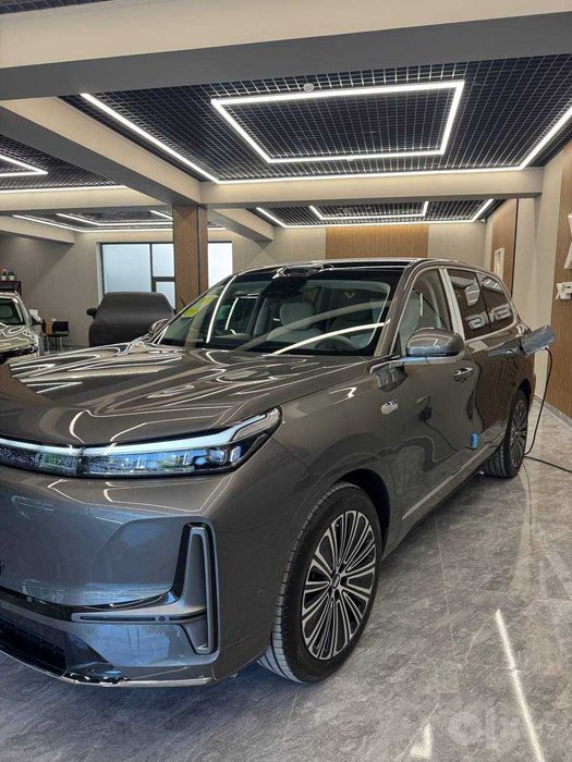 Geely m9 2026 hybrid full