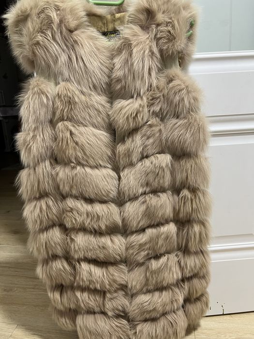 Желетка из эко меха