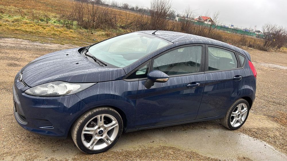 FORD Fiesta 2011 — imagine 2