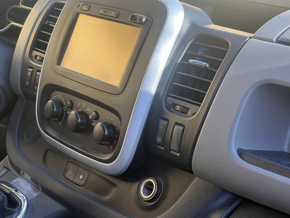 Renault Trafic 2015 – 1.6 dCi 120 CP