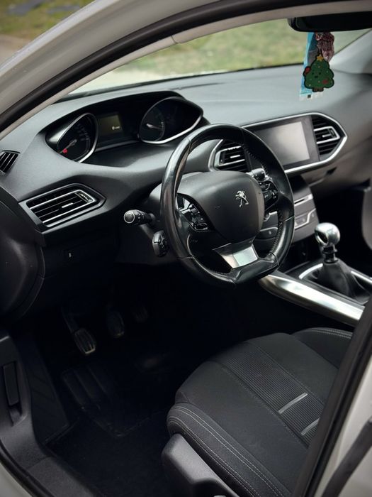 Peugeot 308 2014