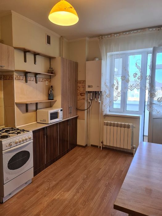 Продаю 1 к.кв в р-не Жилгородка