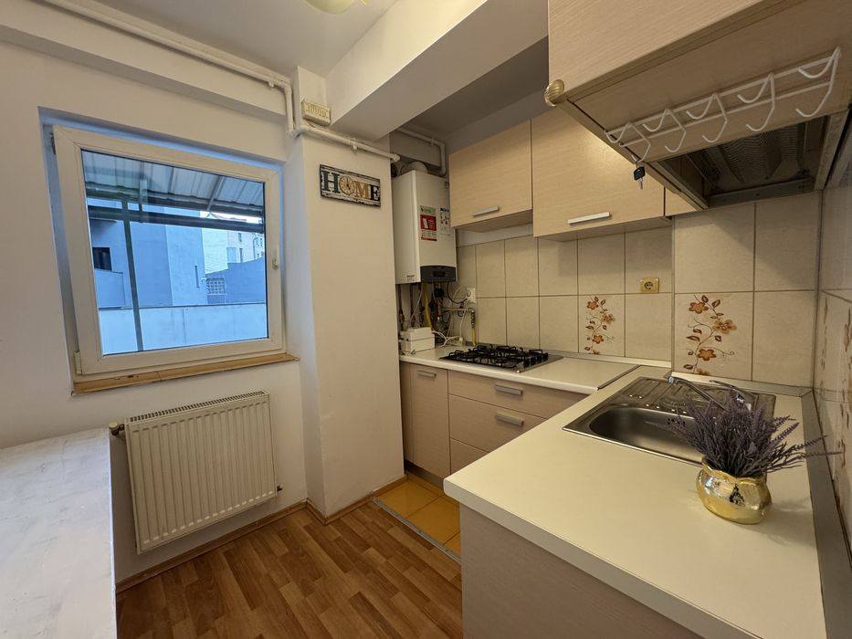 Apartament / Birou 1 camera Centru