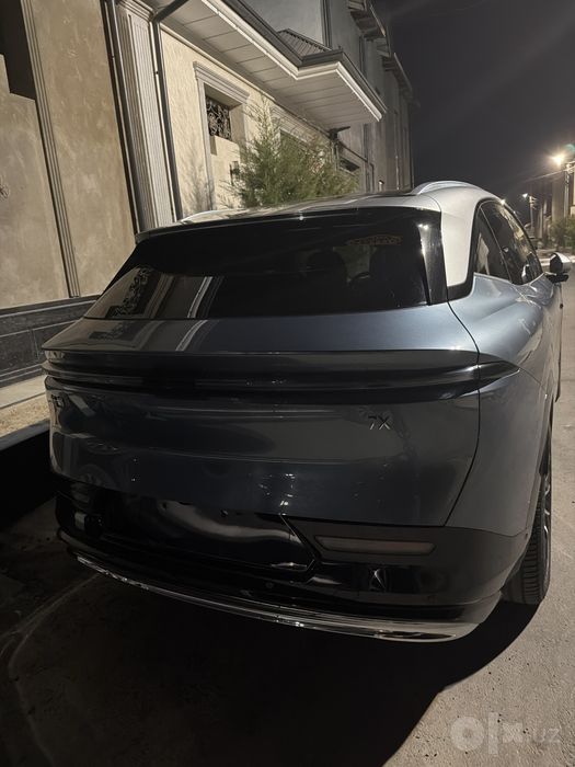 Zeekr 7x 2024 yil