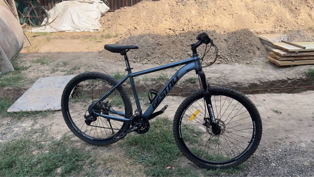 Гештальт почти новый