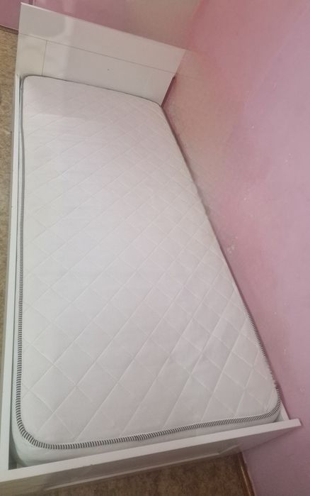 Срочно продам кровать