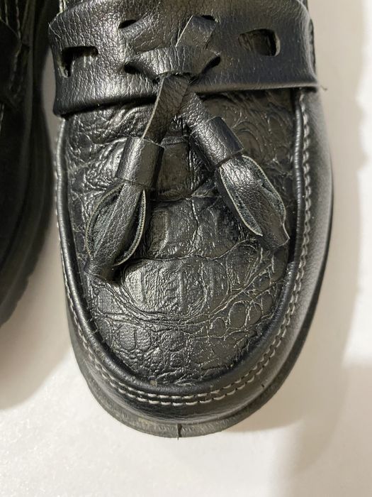 Продам детскую обувь