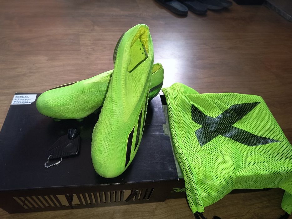 Професионални футболни обувки Adidas X