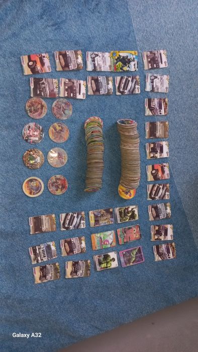 Продается детский фишки для игр