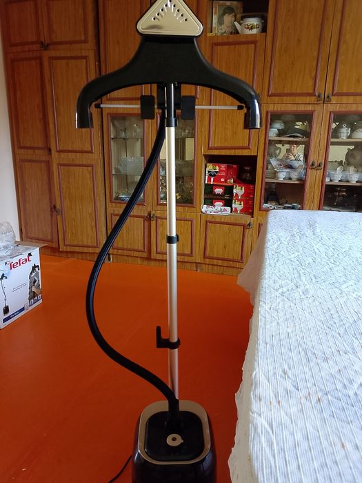 Утюк паровый Tefal новый