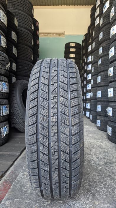 195/65R15 Roadx WH03