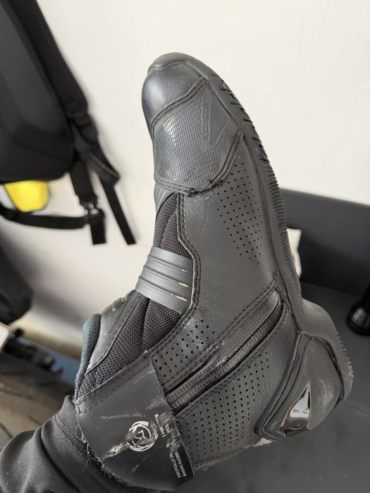 alpinestars incaltari moto