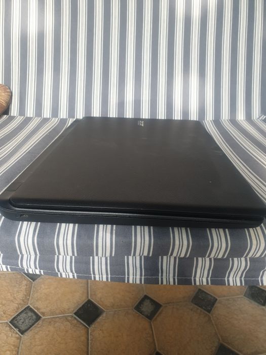 Продам ноутбук aser в идеальном состояние