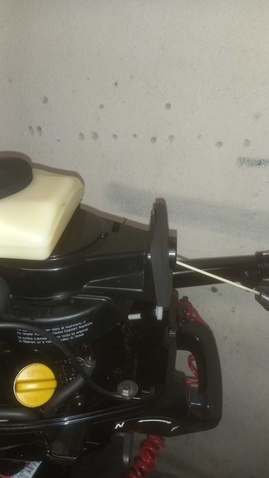 Извънбордов двигател MERCURY  3,5кс къс ботуш