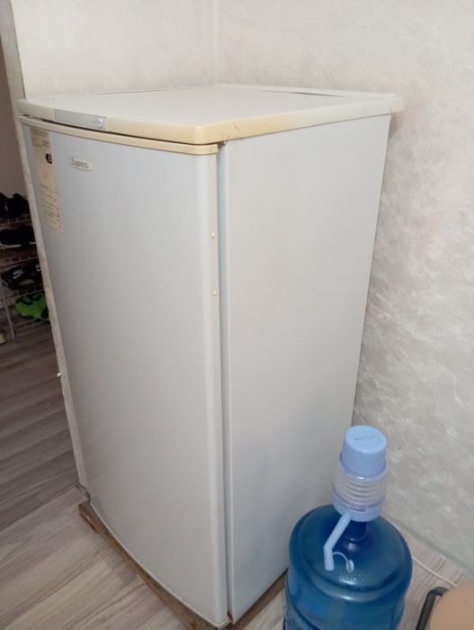 Продам холодильник