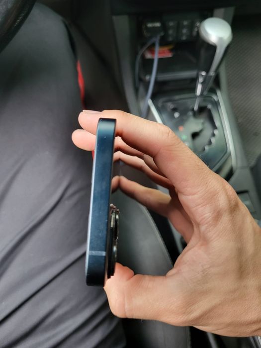Продам Айфон 14/256gb