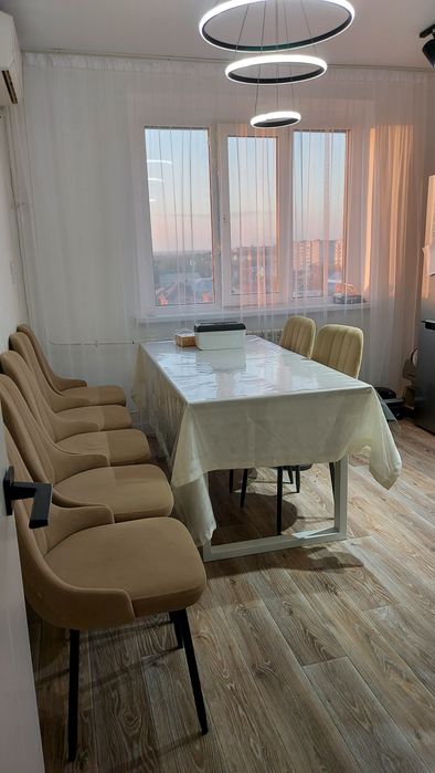 Продам квартиру 4 комнатную