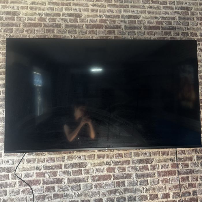Телевизор+playstation+диван