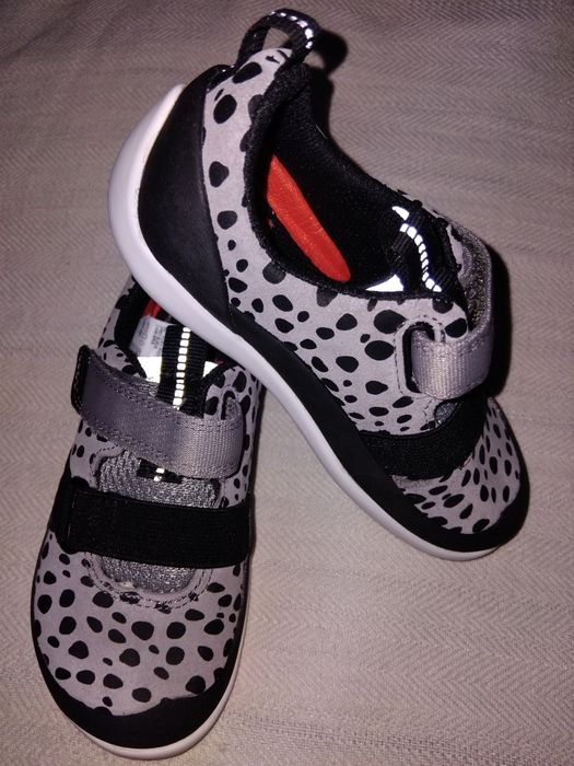 Кожени детски обувки