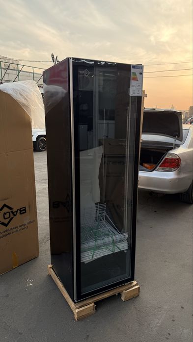 Витринный холодильник для вашего бизнеса