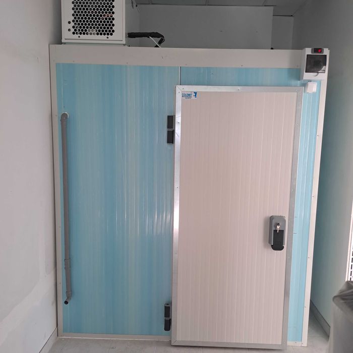 Camera frigorifica refrigerare 2m/2m/2.10 Bucuresti Sectorul 3 • OLX.ro