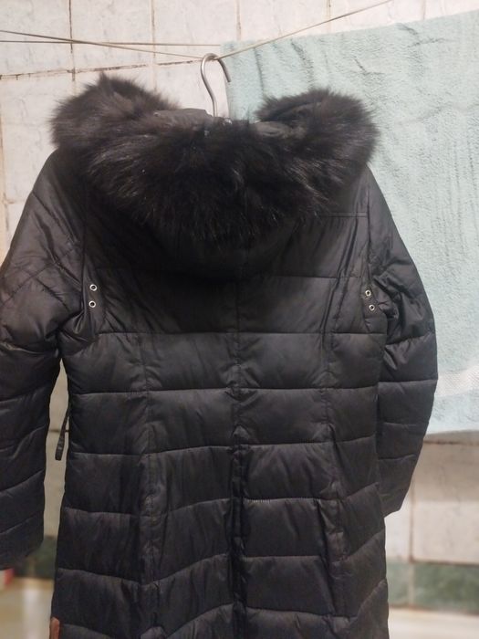 Продам пуховик женский