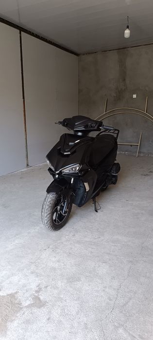 Skuter Italya r3 скутер
