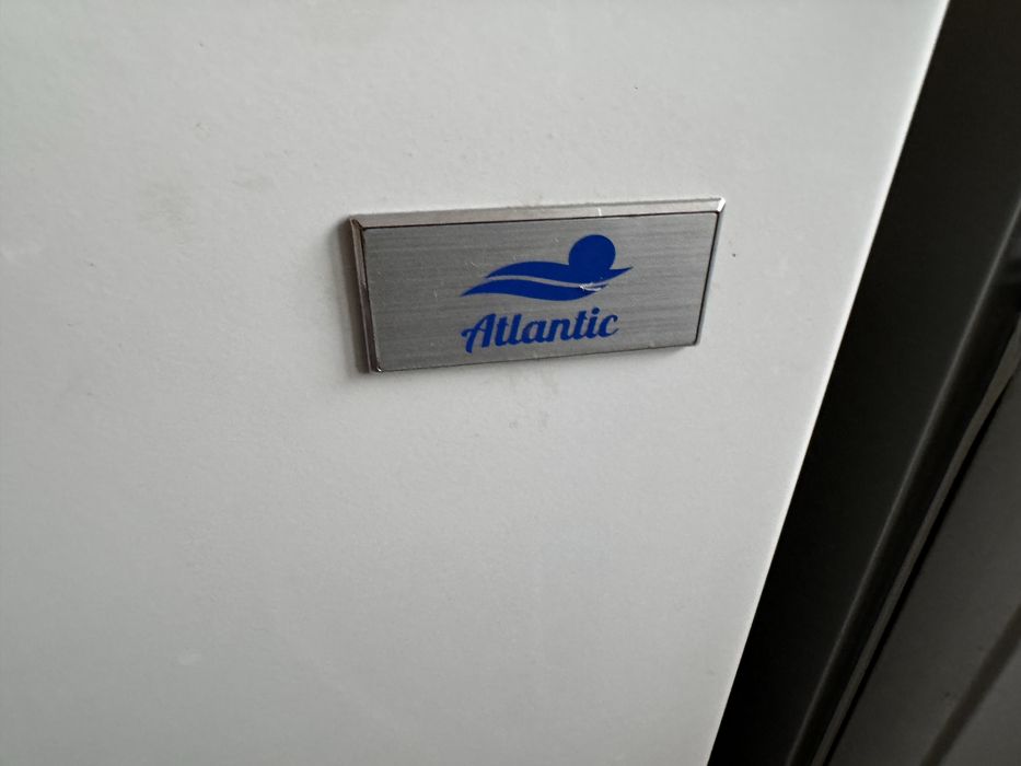 Морозильник, 249л