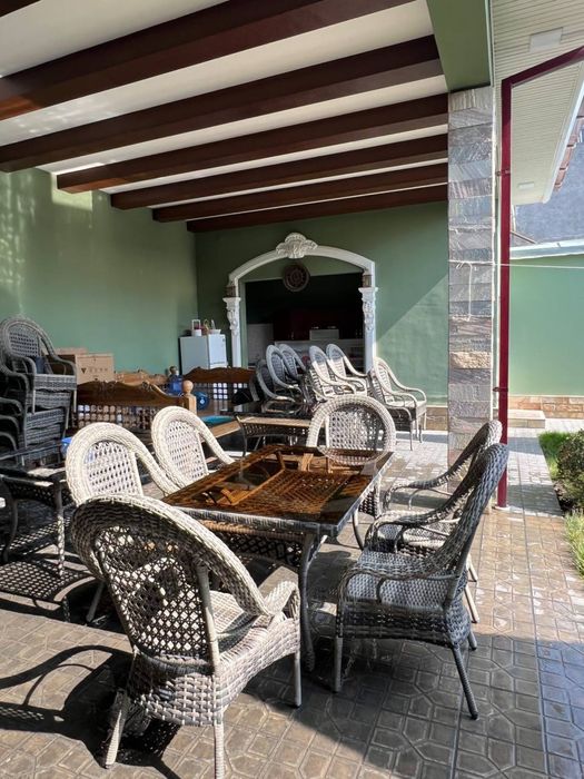 Dachniy stol stullar