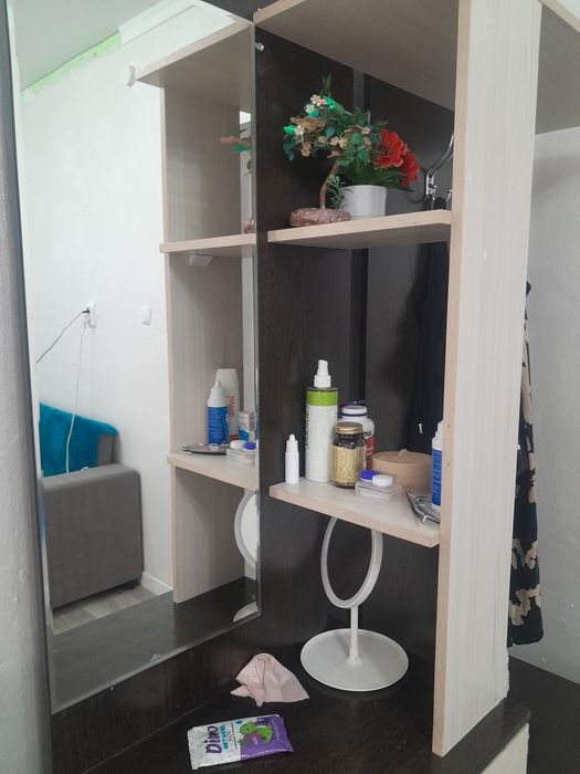 Шкаф сатылады продаются