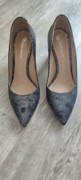 Официални обувки SoloFemme