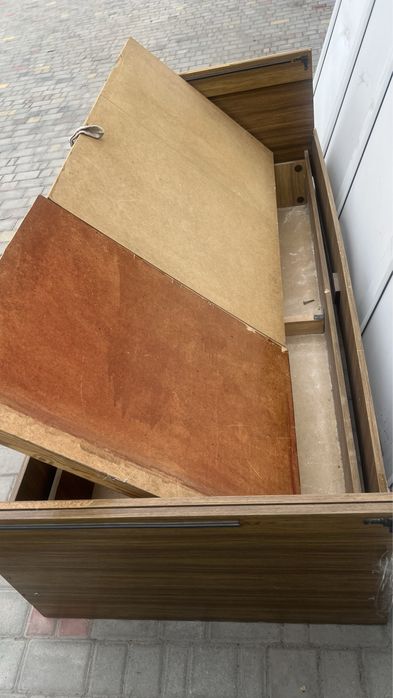 Продам кровать советский и шкаф