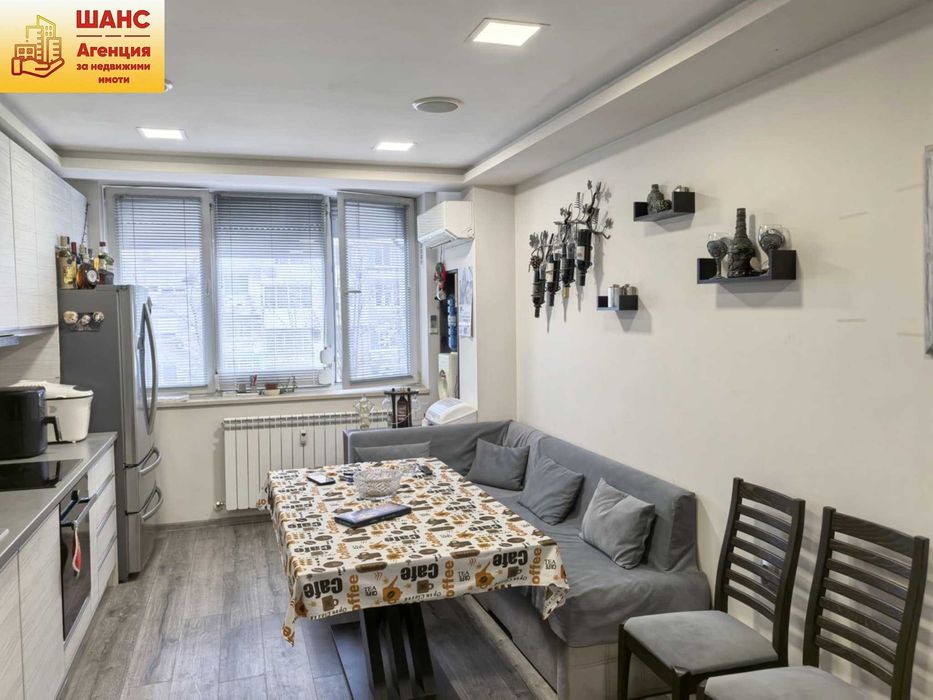 Продава се Двустаен апартамент в Плевен, Сторгозия - 63 кв.м за 2302 €/кв.м - Снимка #1