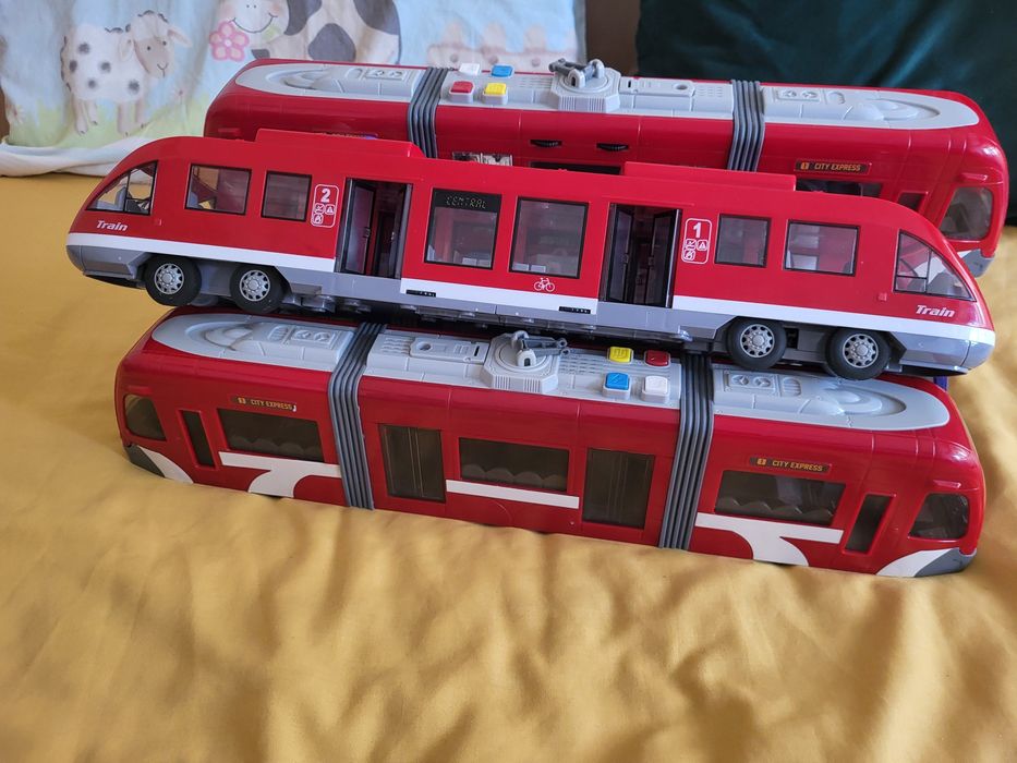 Vand jucarii trevave.