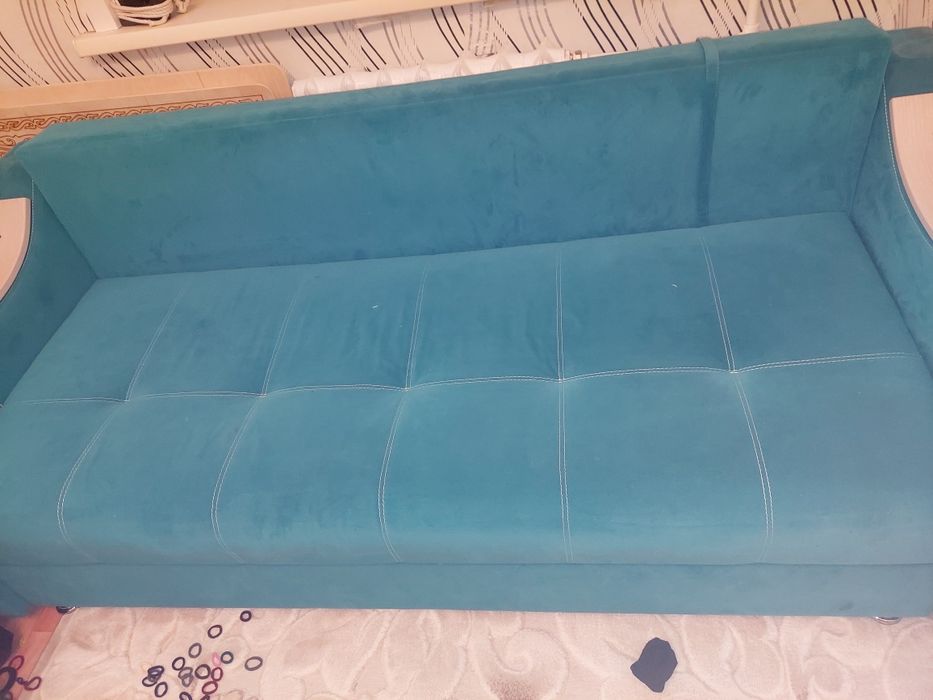Продам диван в хорошем состоянии